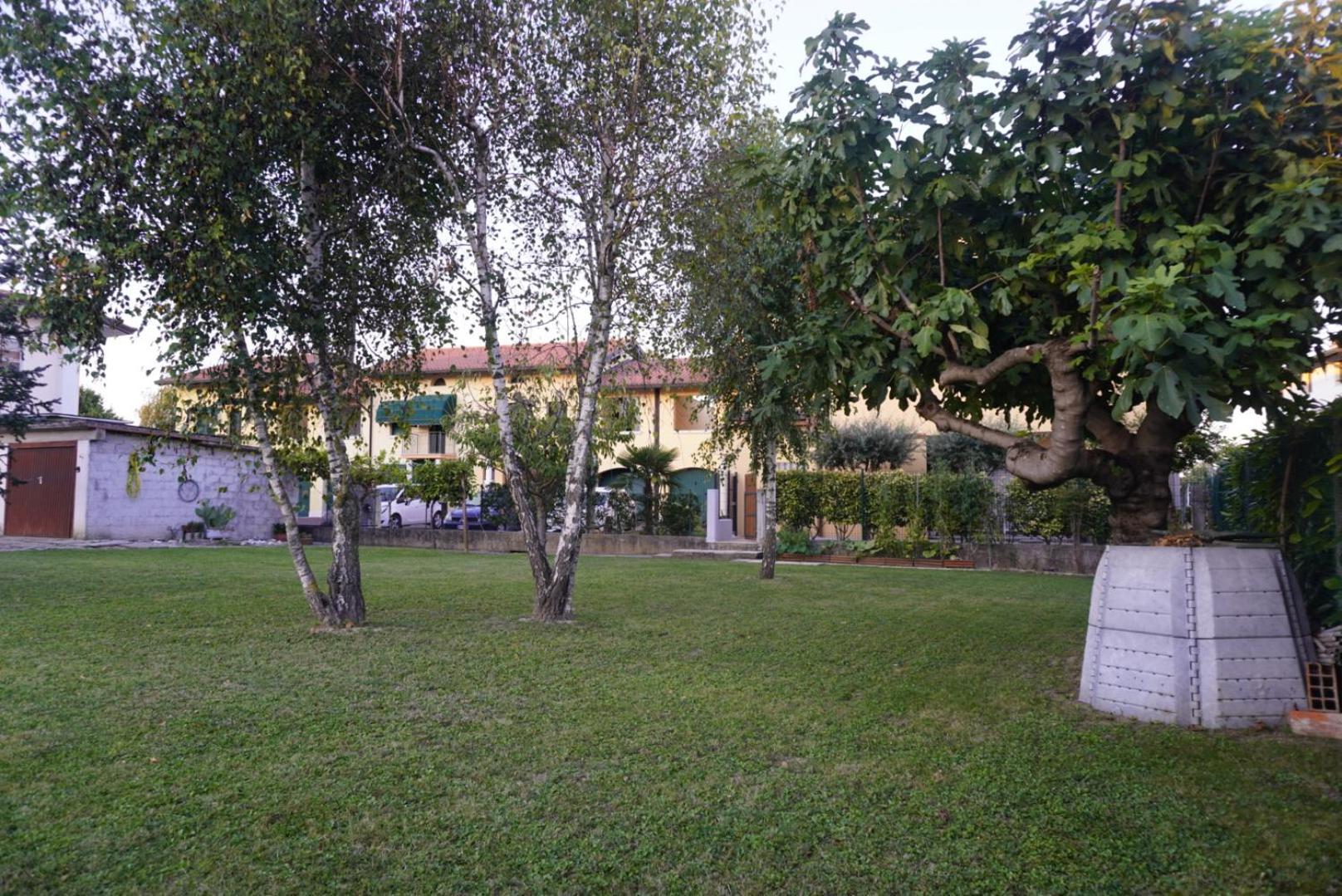 Oliva'S House Appartamento Con Giardino Палаццоло-делло-Стелла Экстерьер фото